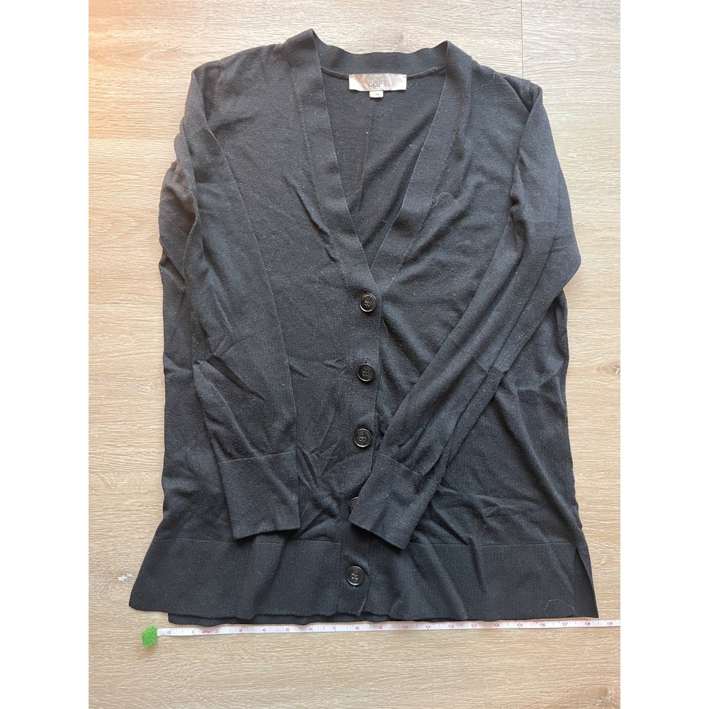 Loft Boyfriend Cardigan Sweater Womens Medium Dark Gray Button Front Outdoor‎